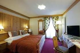 Italský hotel Kolfuschger Hof - ubytování