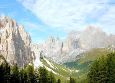 Sella Ronda a pohoří Rosengarten 